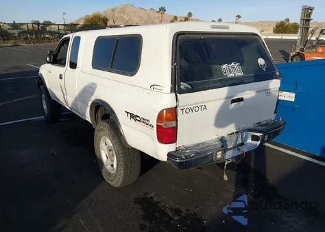 2000 Toyota Tacoma Prerunner V6 из США, поврежденный, VIN 4TASN92N8YZ575926